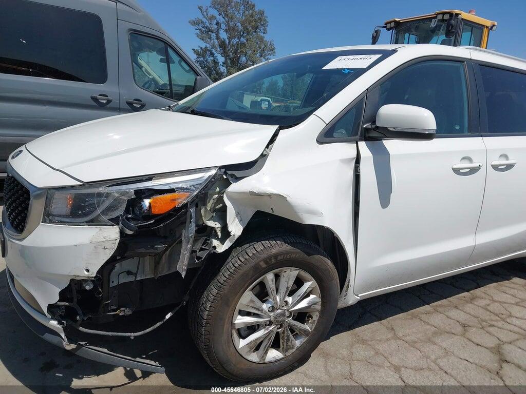 KNDMB5C11H6326217 2017 KIA SEDONA photo no. 6