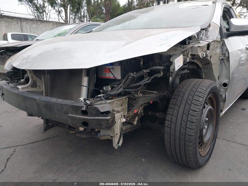 5YFBURHE5GP416840 2016 TOYOTA COROLLA photo no. 6