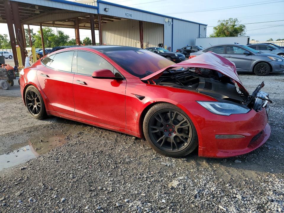 2021 TESLA MODEL S — Фото 4 из 13