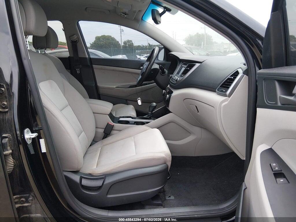 KM8J33A25GU163139 2016 HYUNDAI TUCSON photo no. 5