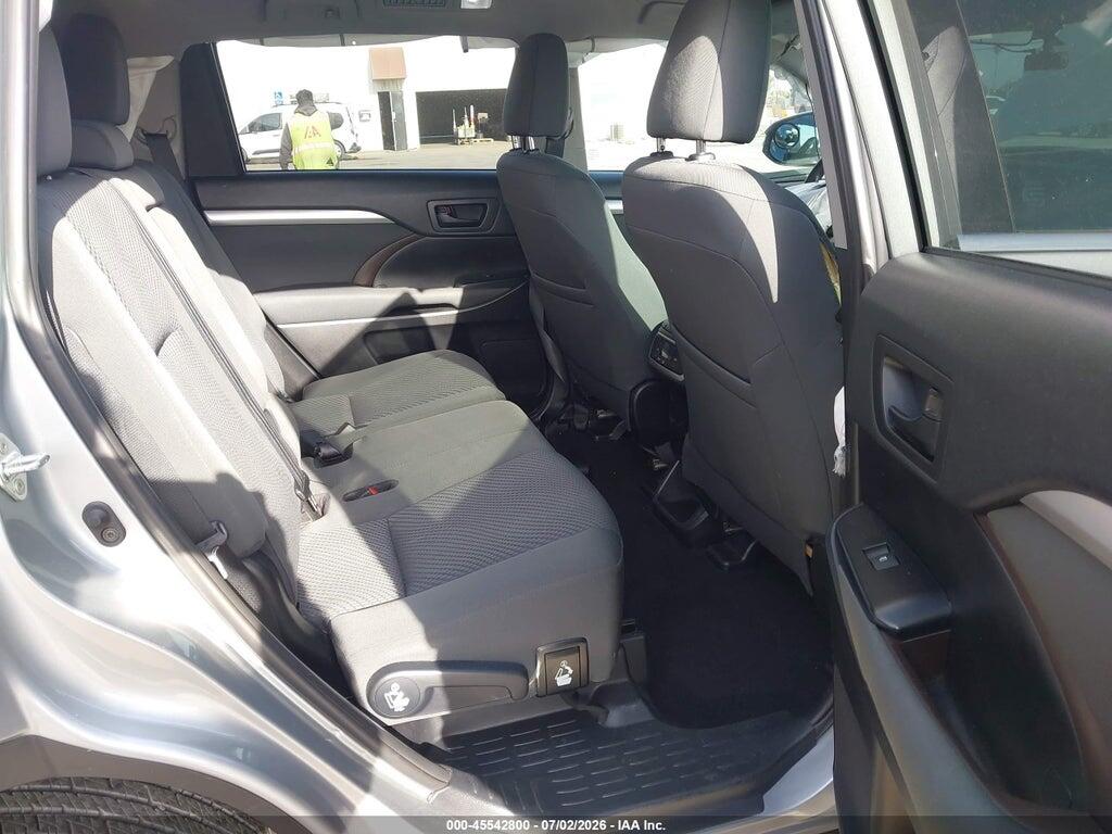 5TDBZRFH3KS701437 2019 TOYOTA HIGHLANDER photo no. 8