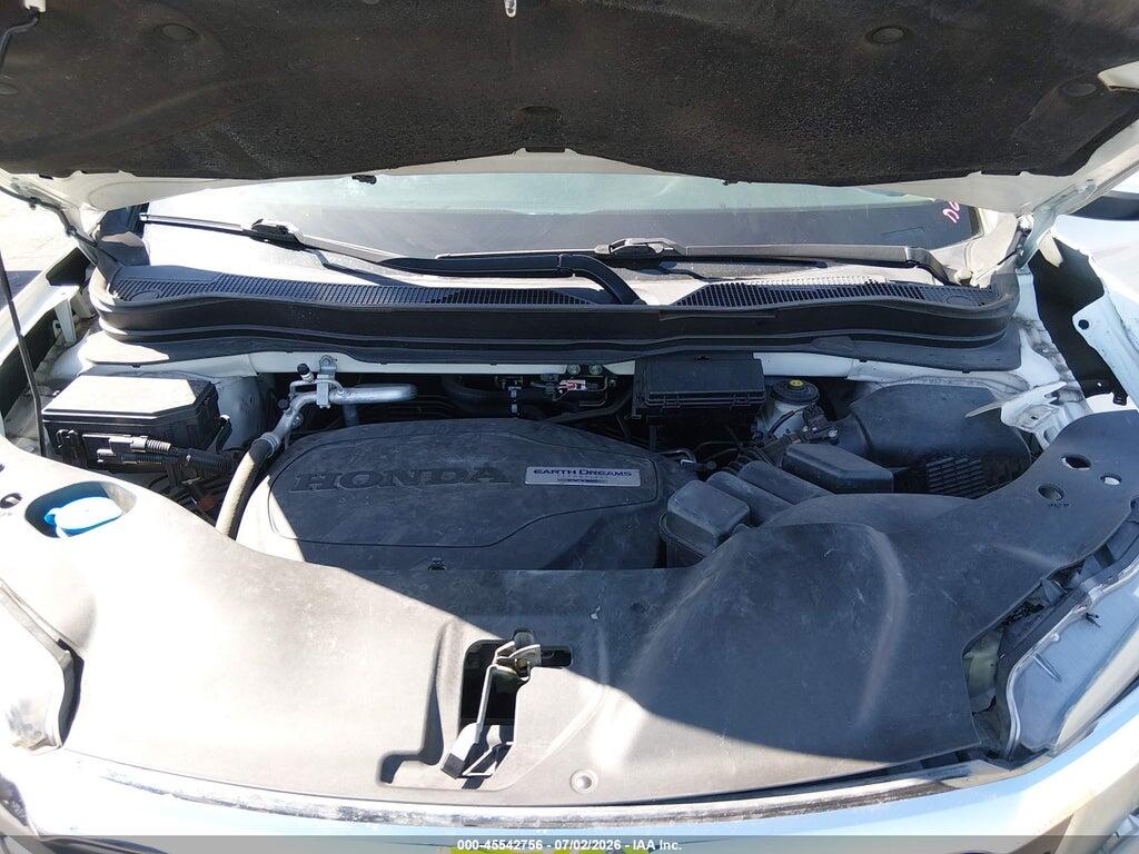 5FNYF5H46JB030600 2018 HONDA PILOT photo no. 10