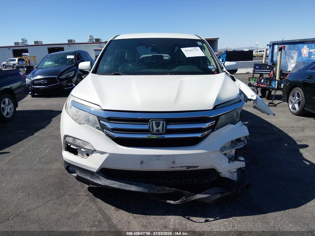 5FNYF5H46JB030600 2018 HONDA PILOT photo no. 12