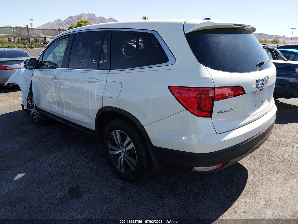 5FNYF5H46JB030600 2018 HONDA PILOT photo no. 3