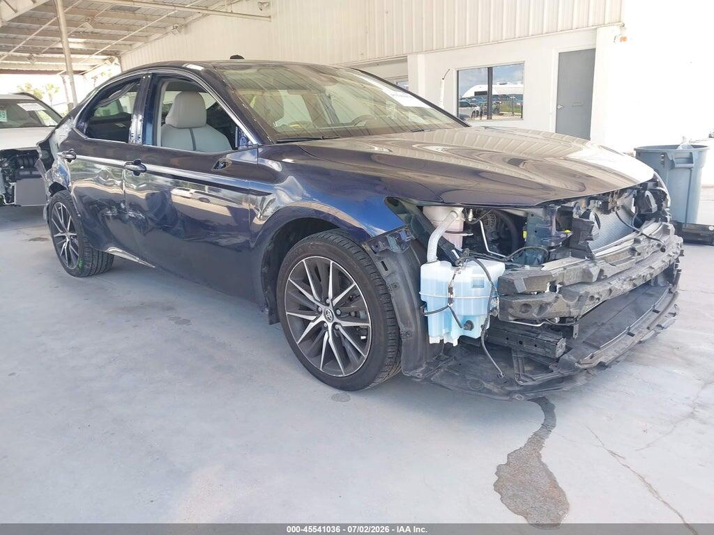 4T1G11AK6MU451476 2021 TOYOTA CAMRY photo no. 1