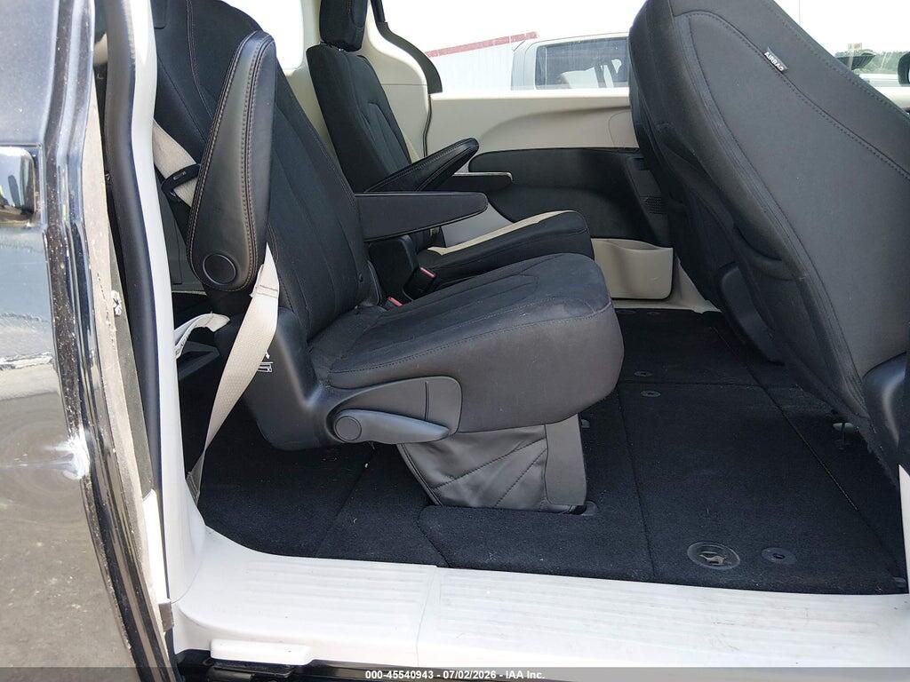 2C4RC1DG3JR148694 2018 CHRYSLER PACIFICA photo no. 8