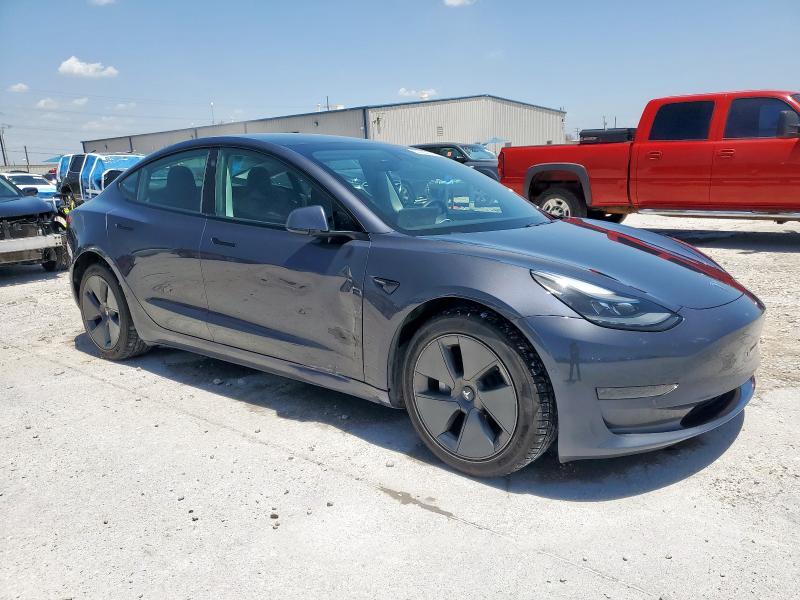 2021 TESLA MODEL 3 — Фото 4 из 12
