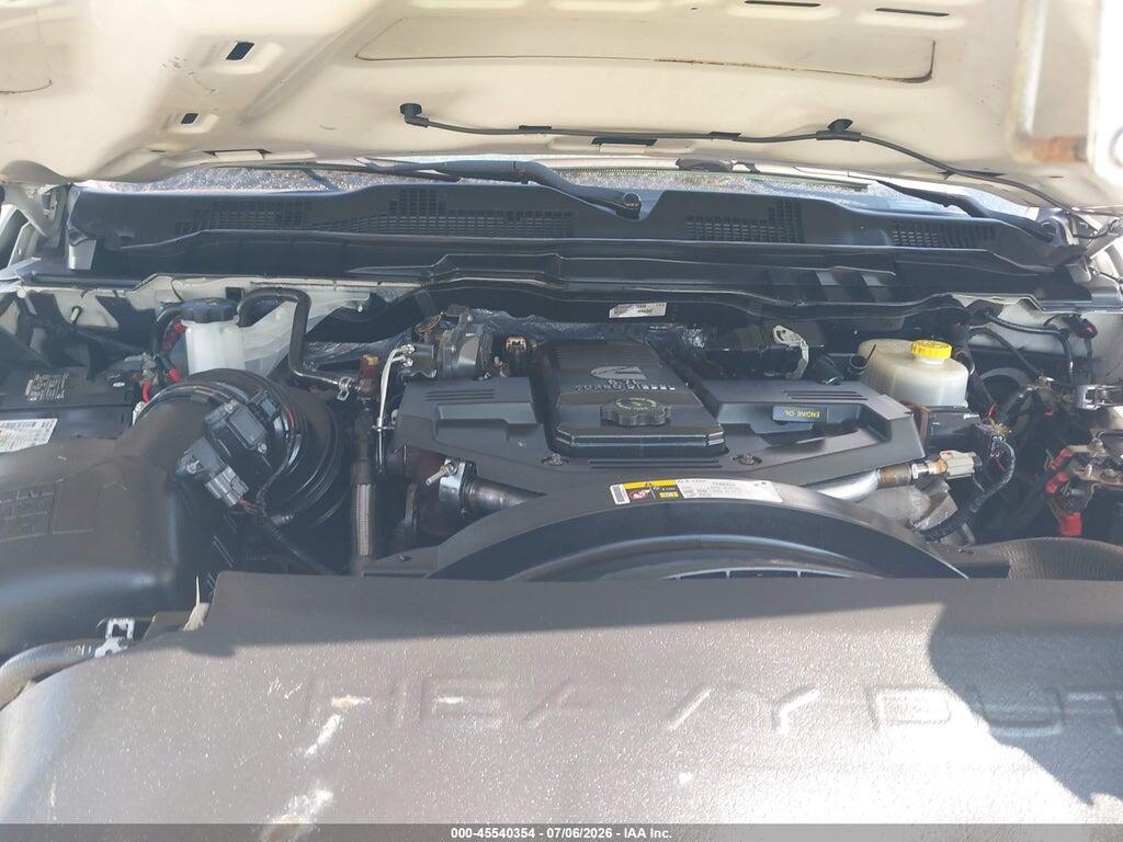 3C63RRGL9HG677649 2017 RAM 3500 photo no. 9