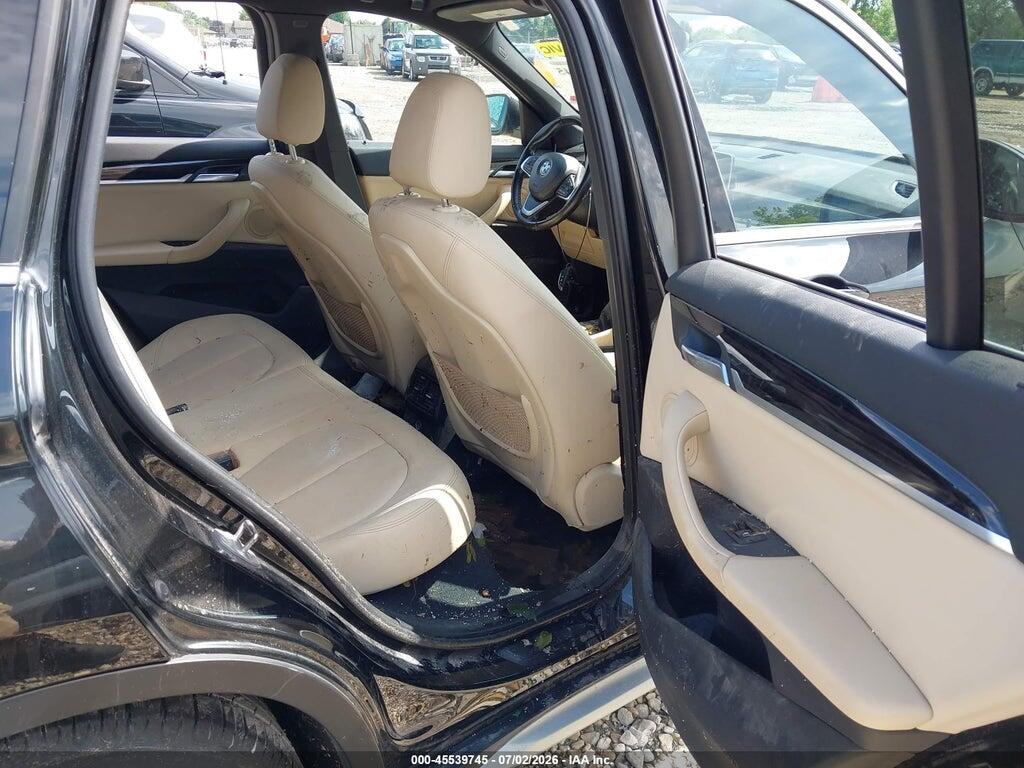 WBXHT3C39J5F88198 2018 BMW X1 photo no. 8