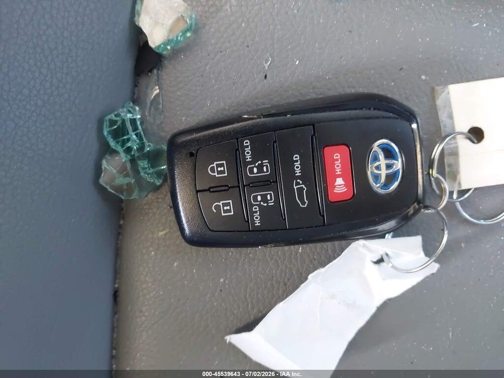 5TDYRKEC3SS267480 2025 TOYOTA SIENNA photo no. 11