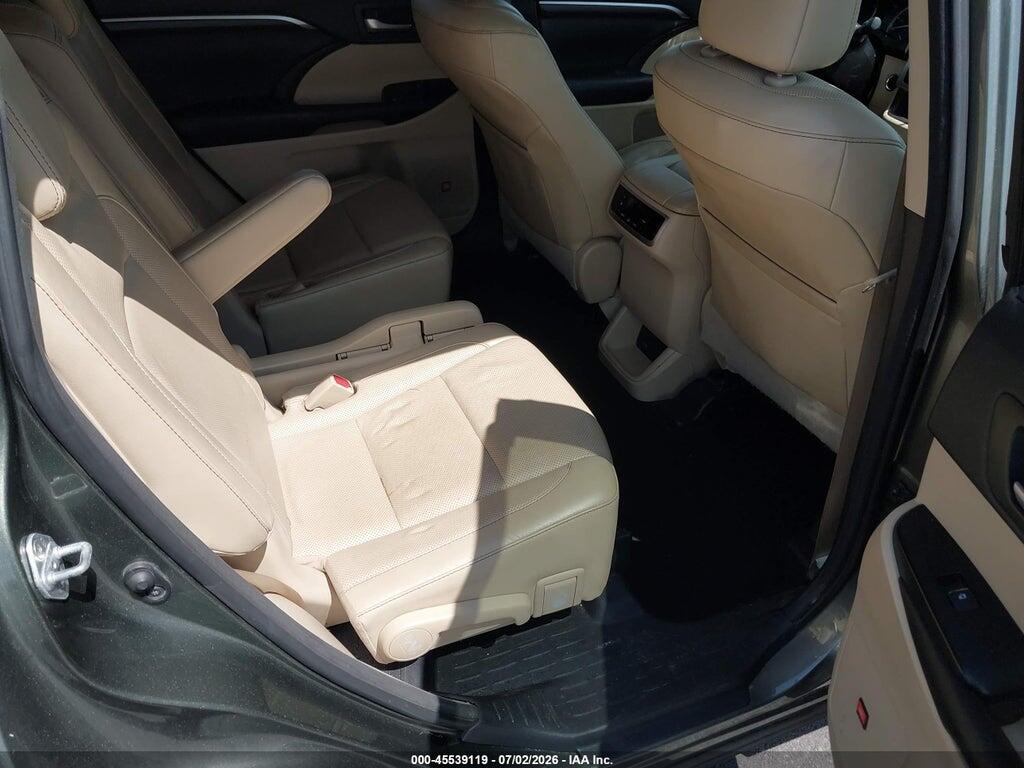 5TDDKRFH9GS334323 2016 TOYOTA HIGHLANDER photo no. 8