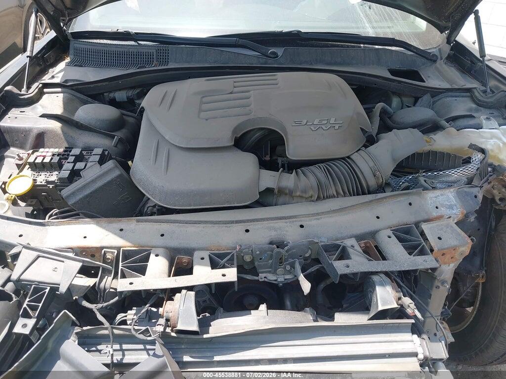 2C3CCAKG6GH190983 2016 CHRYSLER 300C photo no. 10