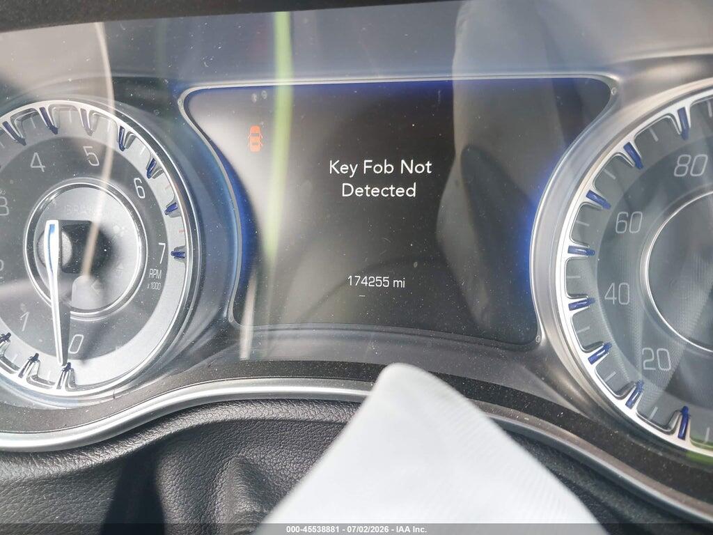 2C3CCAKG6GH190983 2016 CHRYSLER 300C photo no. 7