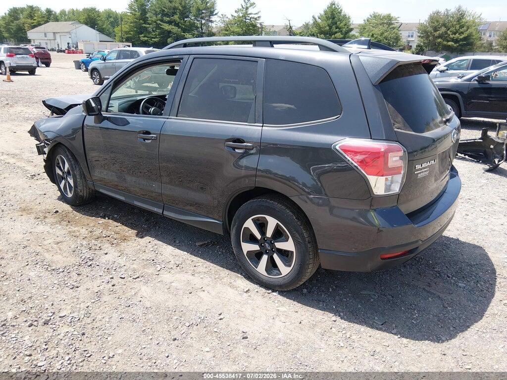 JF2SJADCXJH468211 2018 SUBARU FORESTER photo no. 3