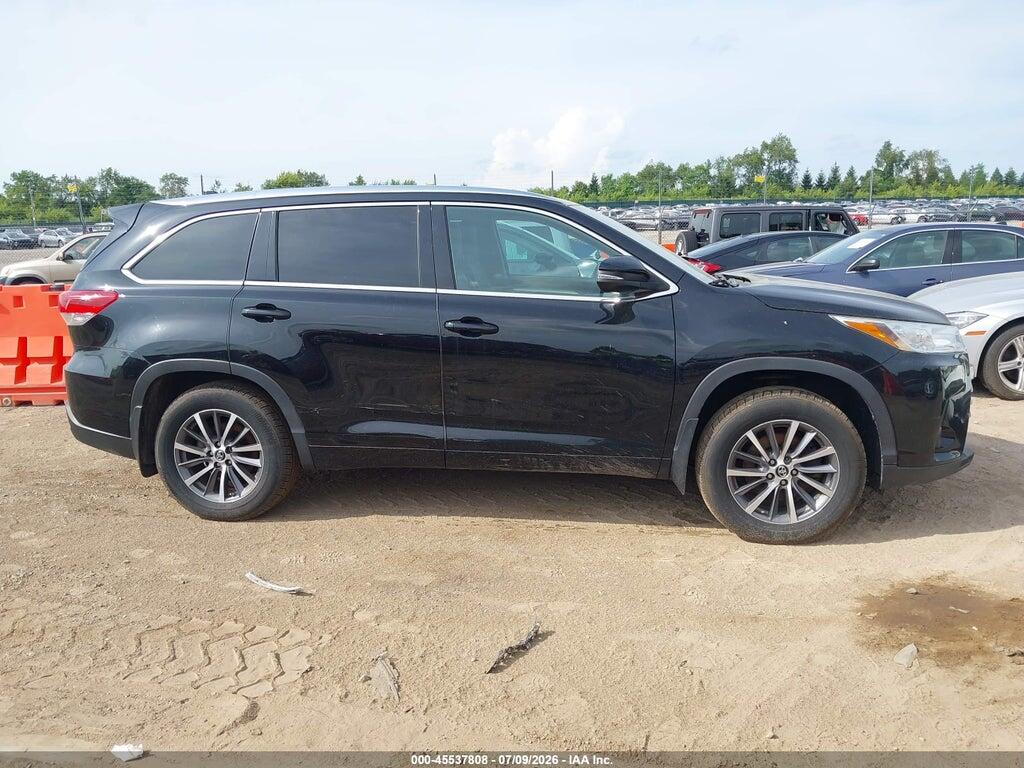 5TDJZRFH0JS546730 2018 TOYOTA HIGHLANDER photo no. 12