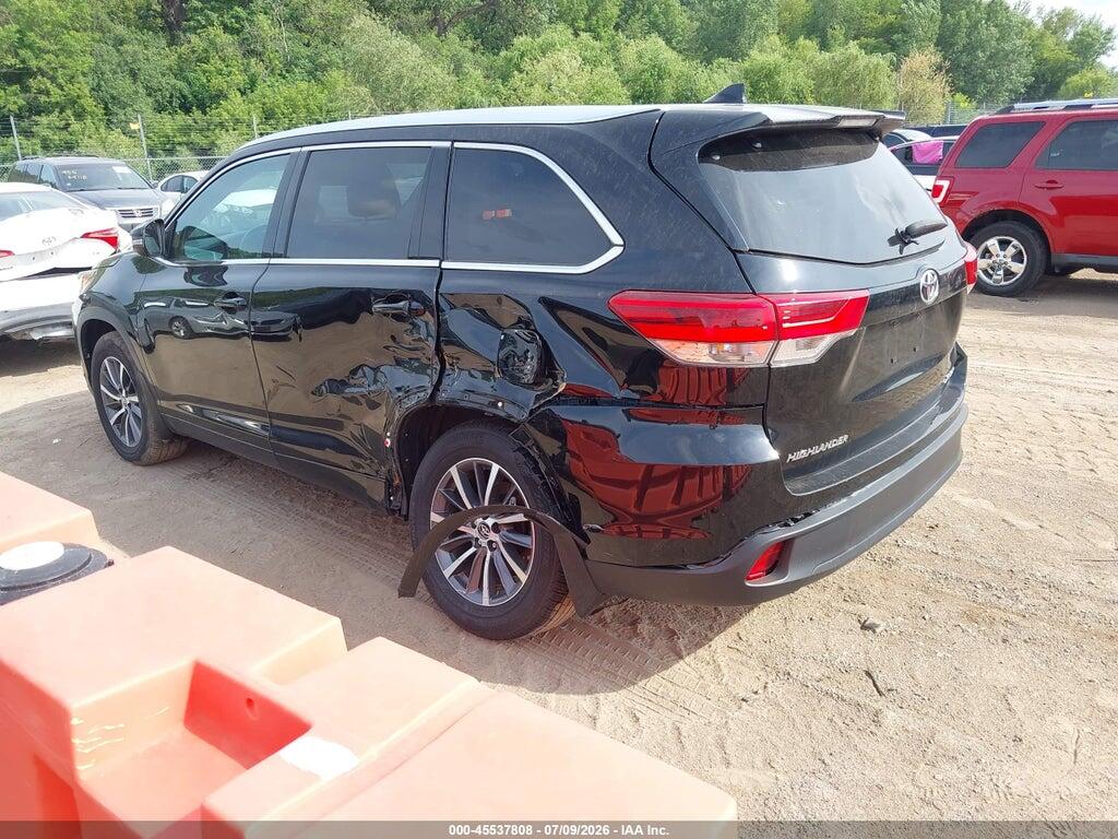 5TDJZRFH0JS546730 2018 TOYOTA HIGHLANDER photo no. 3