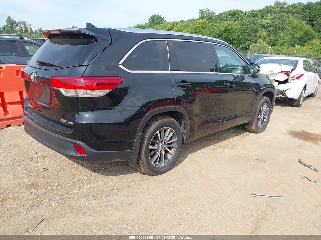 5TDJZRFH0JS546730 2018 TOYOTA HIGHLANDER photo no. 4
