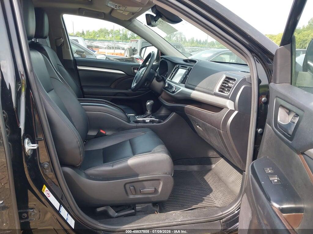 5TDJZRFH0JS546730 2018 TOYOTA HIGHLANDER photo no. 5