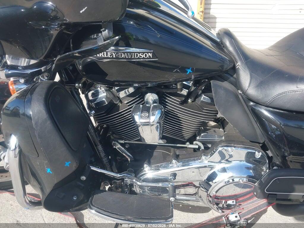 1HD1FCC31KB676151 2019 HARLEY-DAVIDSON FLHTCU photo no. 9