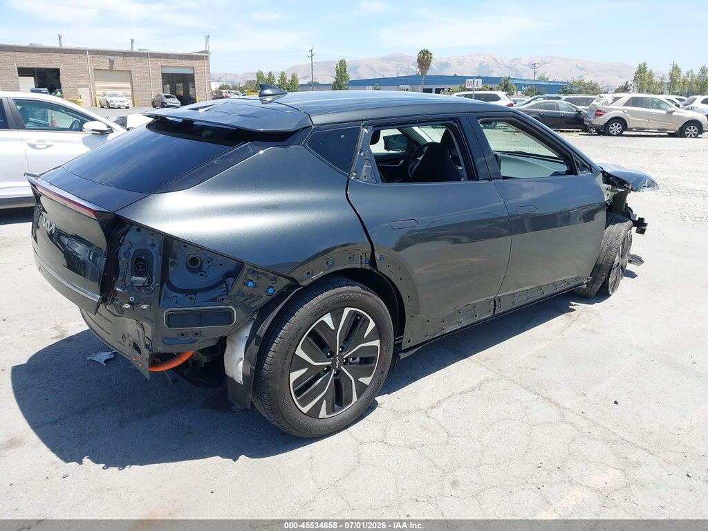 KNDC34LA3R5178565 2024 KIA EV6 photo no. 4