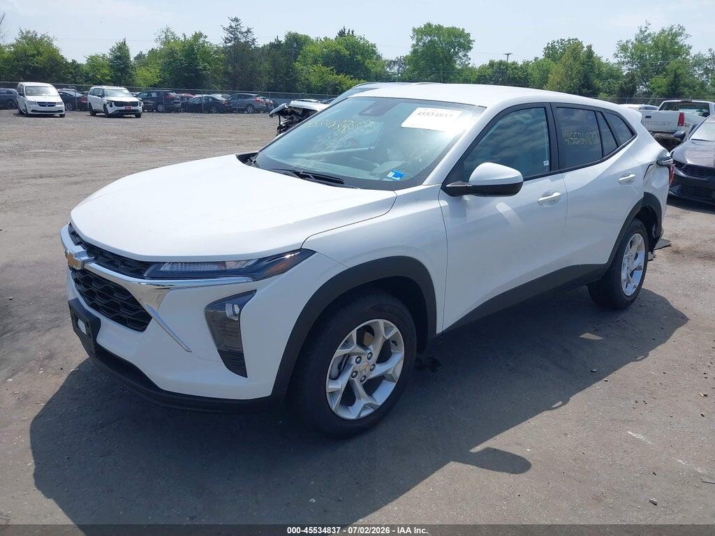 KL77LFEP4TC090378 2026 CHEVROLET TRAX photo no. 2