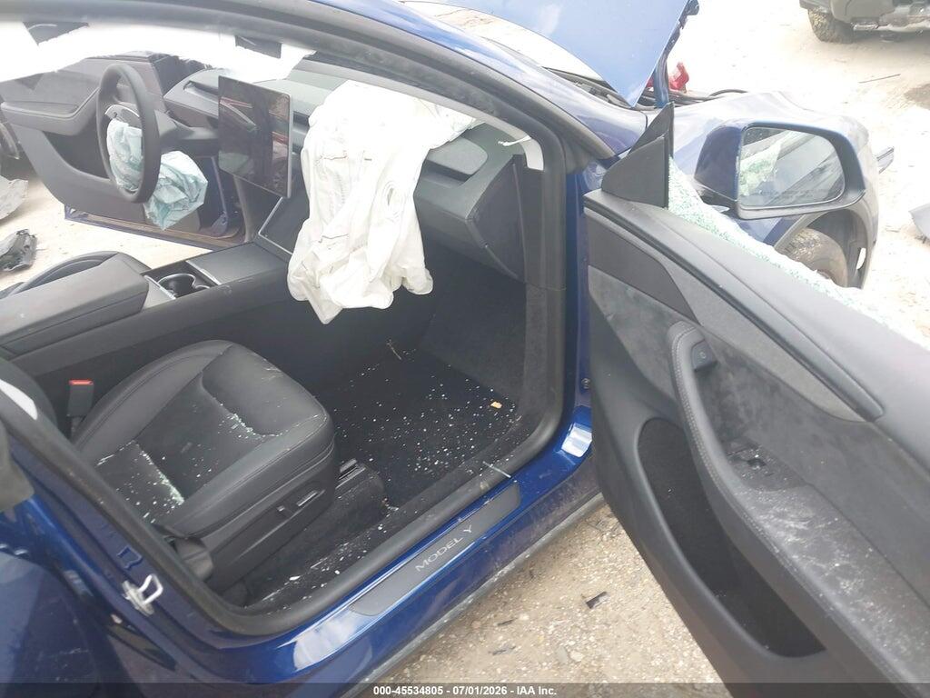 7SAYGDEDXTA470852 2026 TESLA MODEL Y photo no. 5