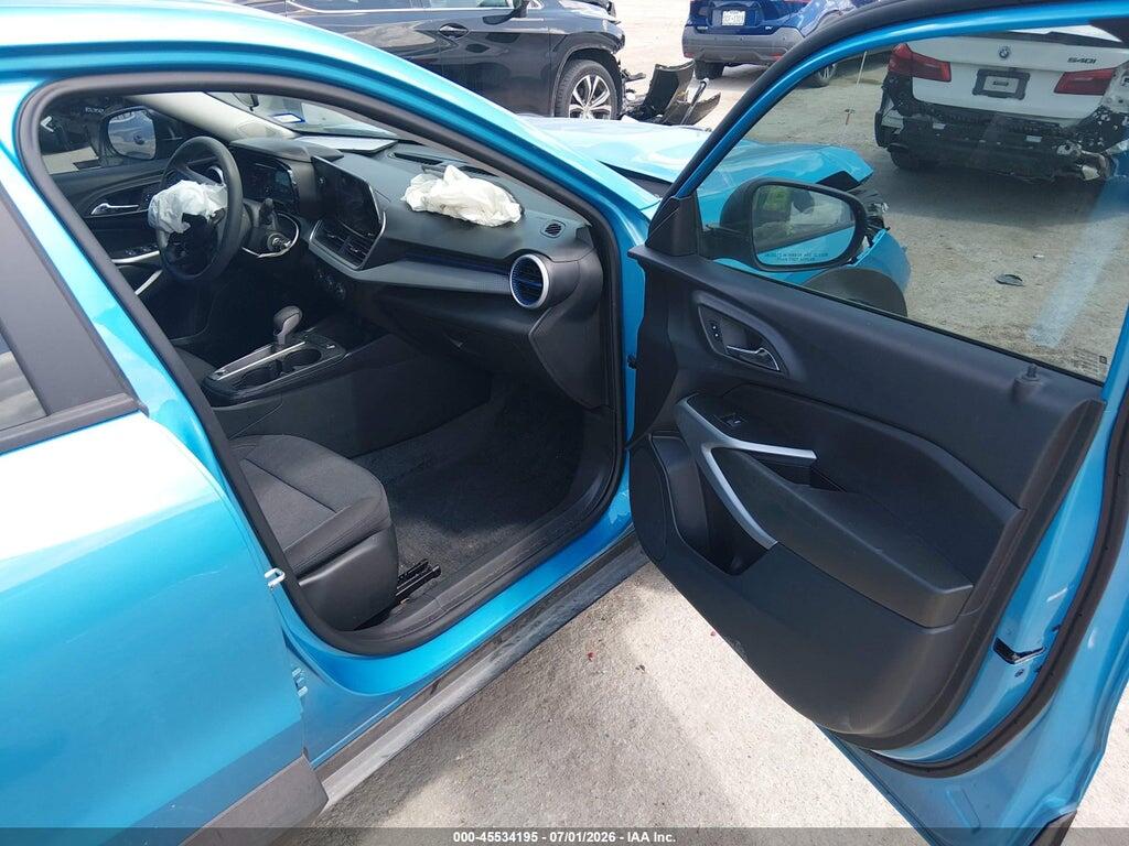 KL77LFEP5SC343416 2025 CHEVROLET TRAX photo no. 5