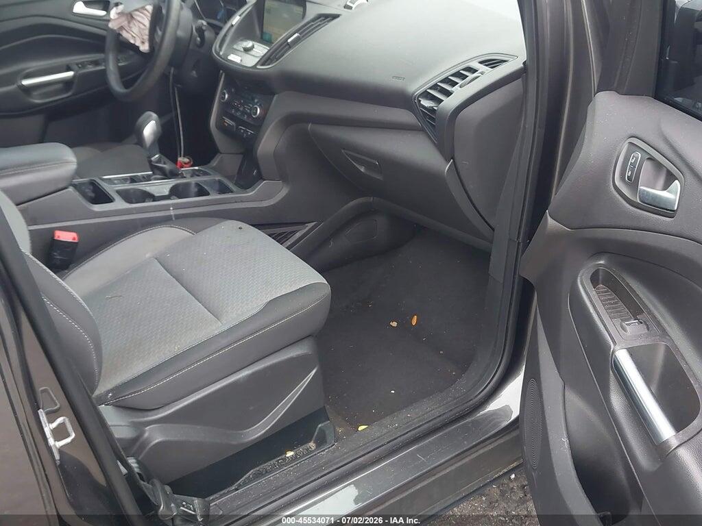 1FMCU9GD4KUC05830 2019 FORD ESCAPE photo no. 5