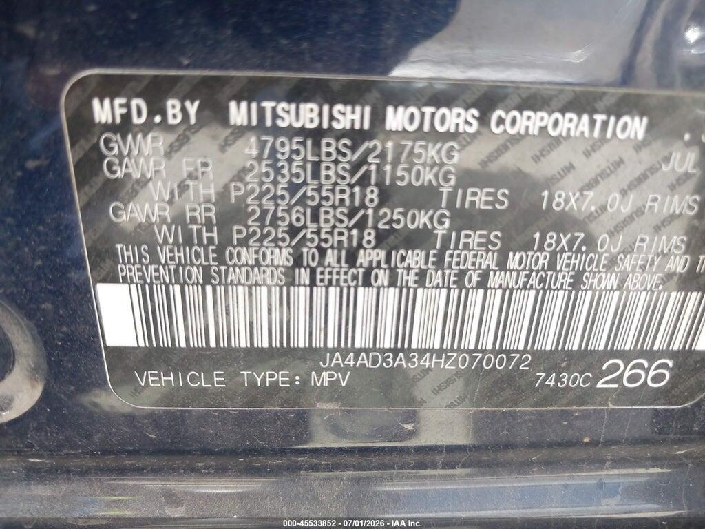 JA4AD3A34HZ070072 2017 MITSUBISHI OUTLANDER photo no. 9