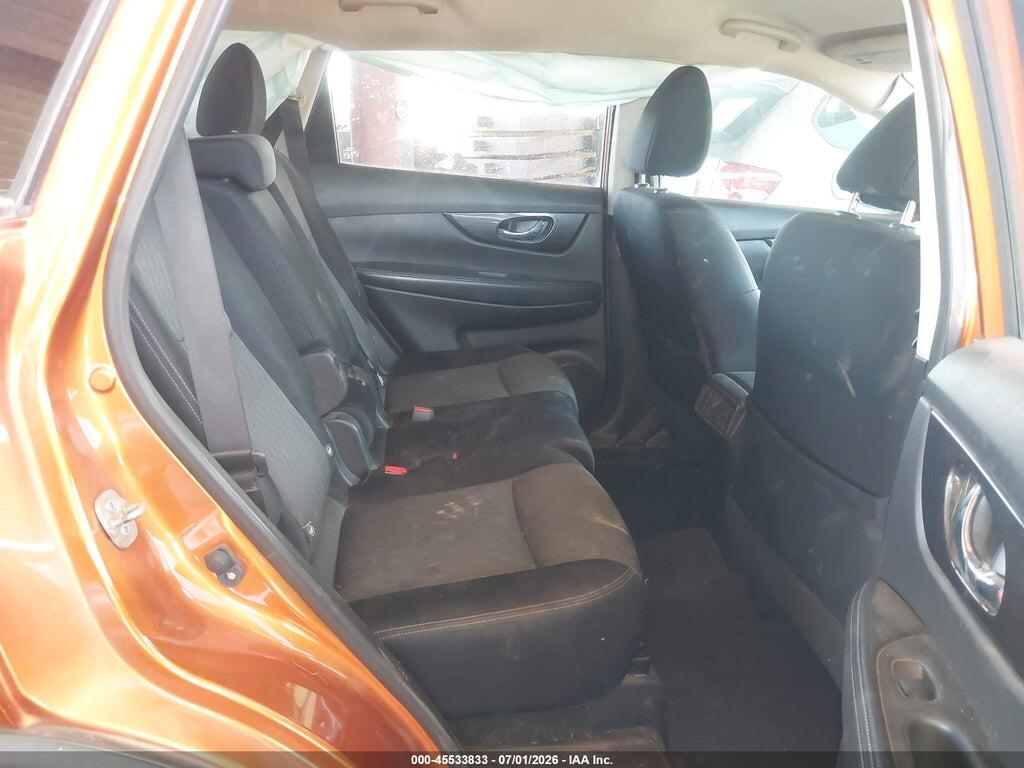 JN8AT2MT4HW388732 2017 NISSAN ROGUE photo no. 8