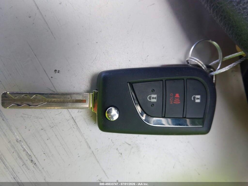 2T3MWRFV3RW231040 2024 TOYOTA RAV4 HYBRID photo no. 11