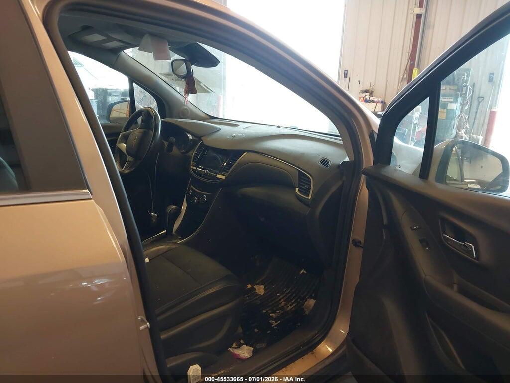 3GNCJLSB9JL280281 2018 CHEVROLET TRAX photo no. 5