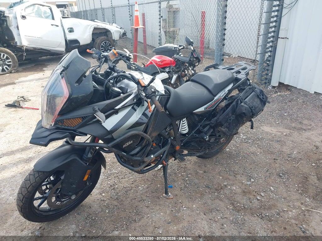 VBKV79408LM920258 2020 KTM 1290 photo no. 2