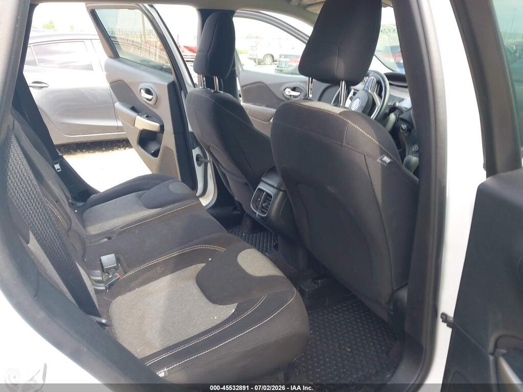 1C4PJMCX8JD505984 2018 JEEP CHEROKEE photo no. 8