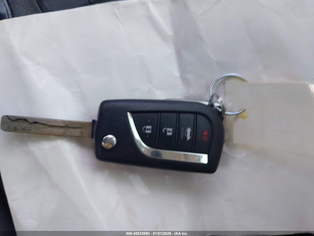 5YFEPRAEXLP082068 2020 TOYOTA COROLLA photo no. 11