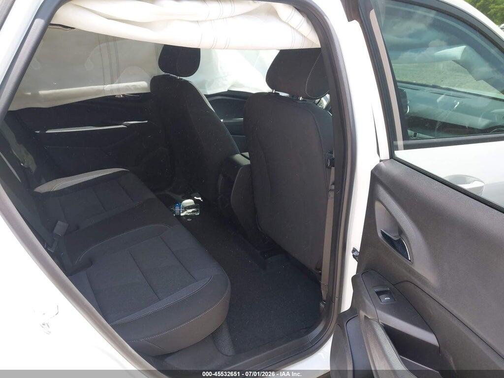 KL77LFE24RC127068 2024 CHEVROLET TRAX photo no. 8
