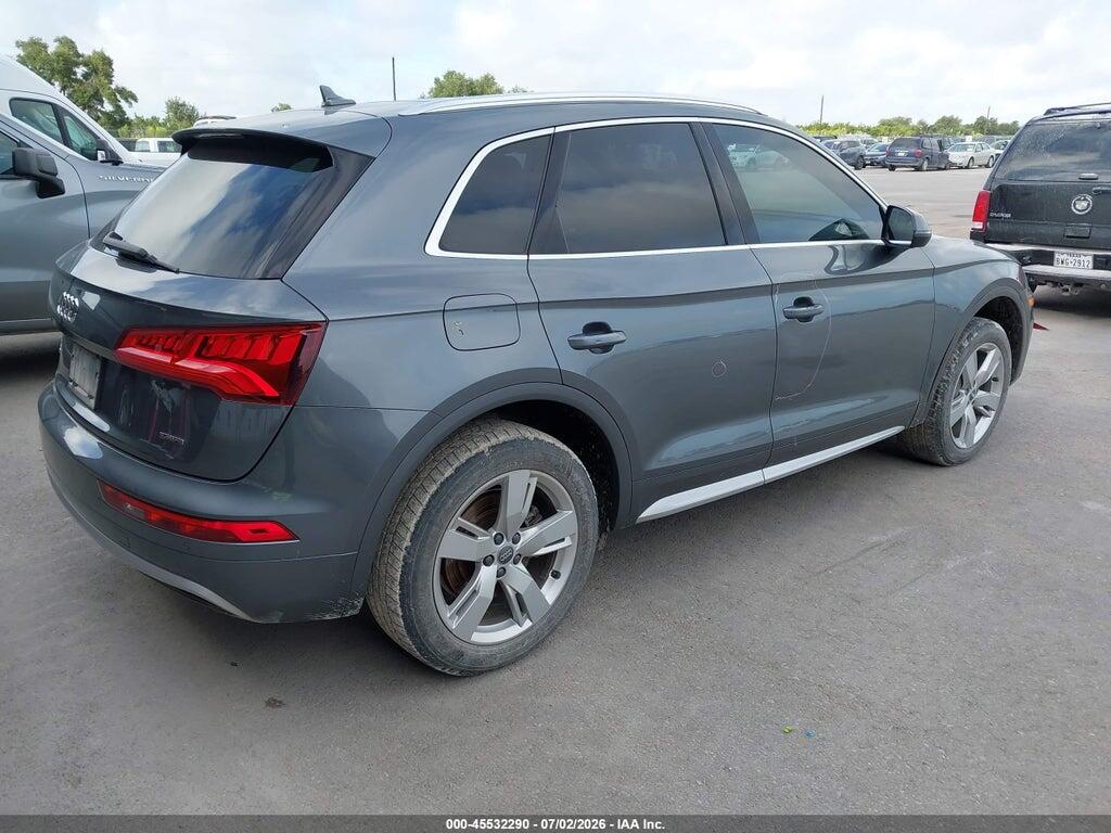WA1BNAFY7K2107853 2019 AUDI Q5 photo no. 4