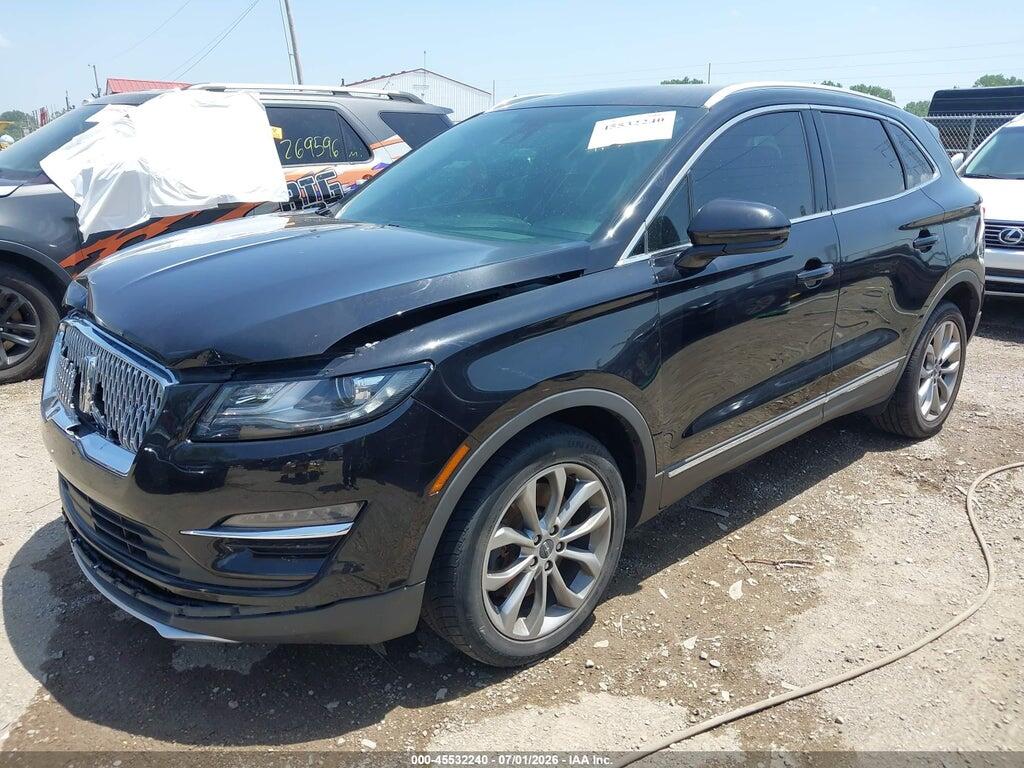 5LMCJ2D98KUL12294 2019 LINCOLN MKC photo no. 2