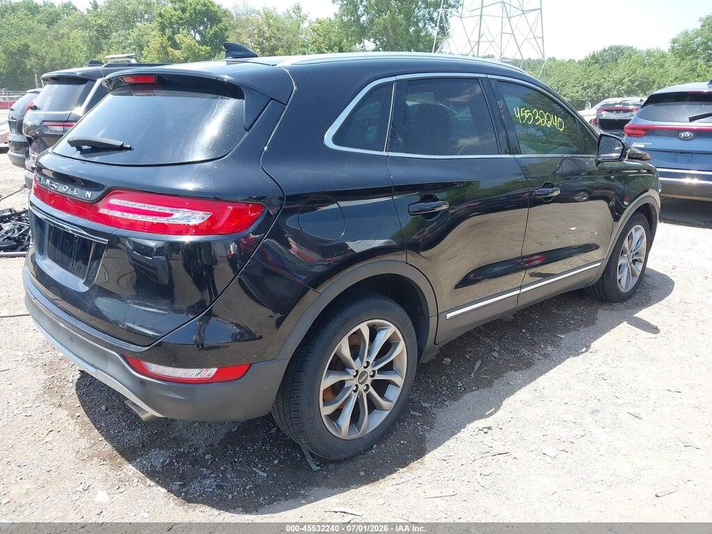 5LMCJ2D98KUL12294 2019 LINCOLN MKC photo no. 4
