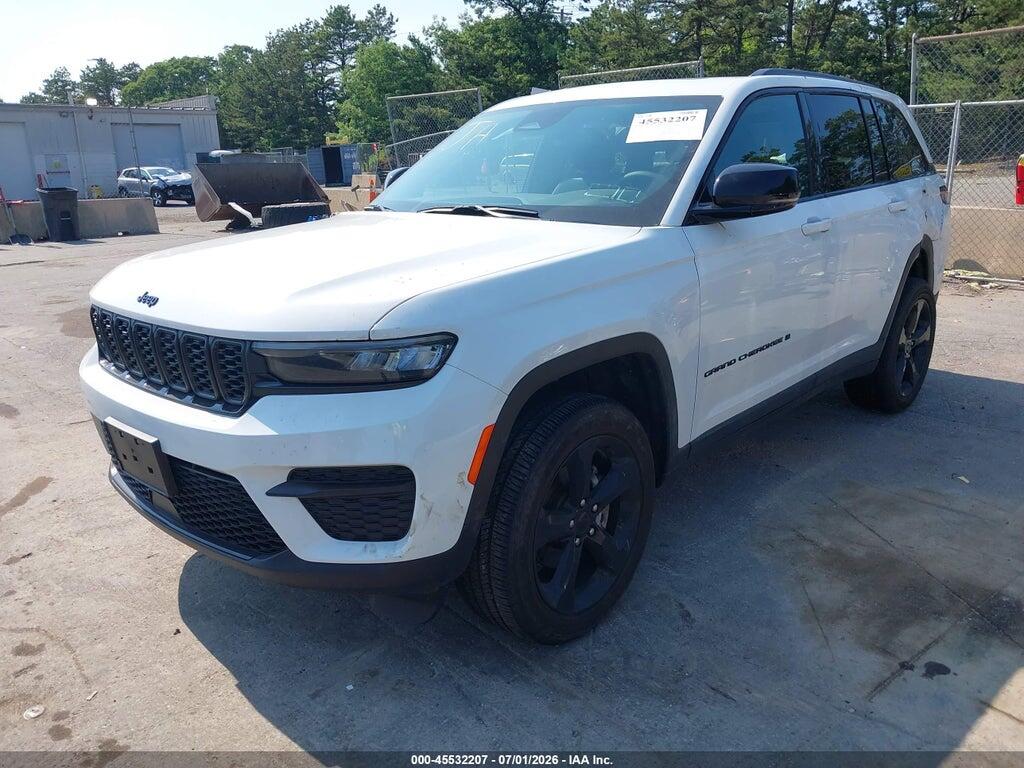 1C4RJHAG1SC331119 2025 JEEP GRAND CHEROKEE photo no. 2