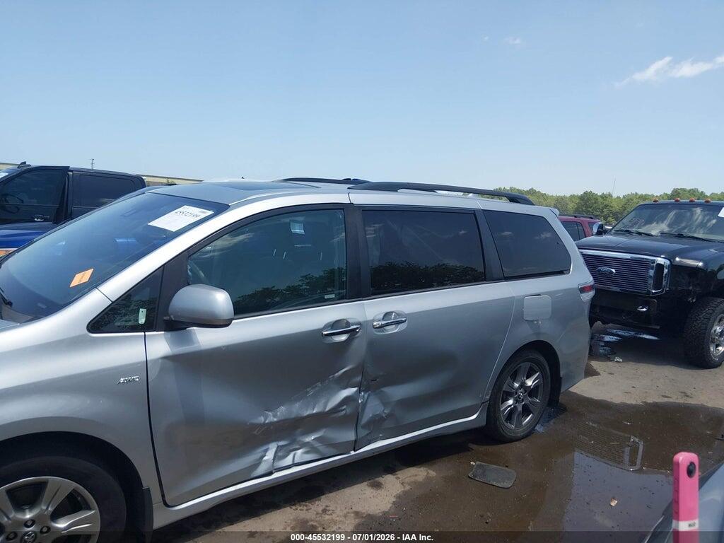 5TDEZ3DC8KS212033 2019 TOYOTA SIENNA photo no. 6