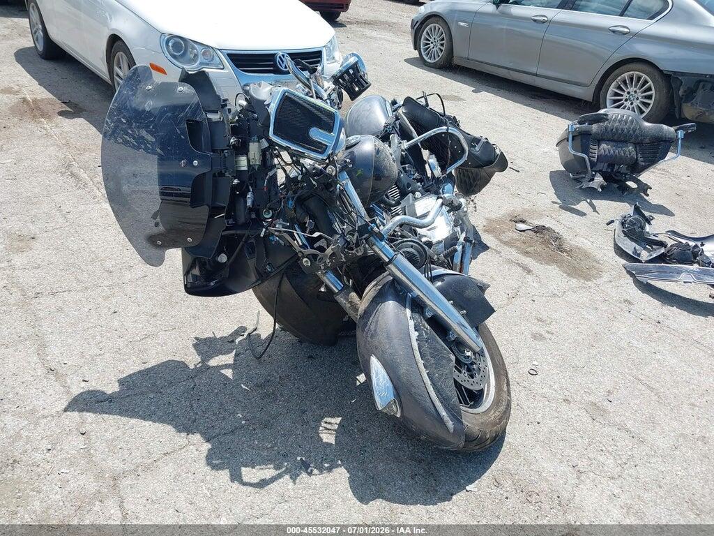 56KTRAAA9H3355866 2017 INDIAN MOTORCYCLE CO. ROADMASTER photo no. 5