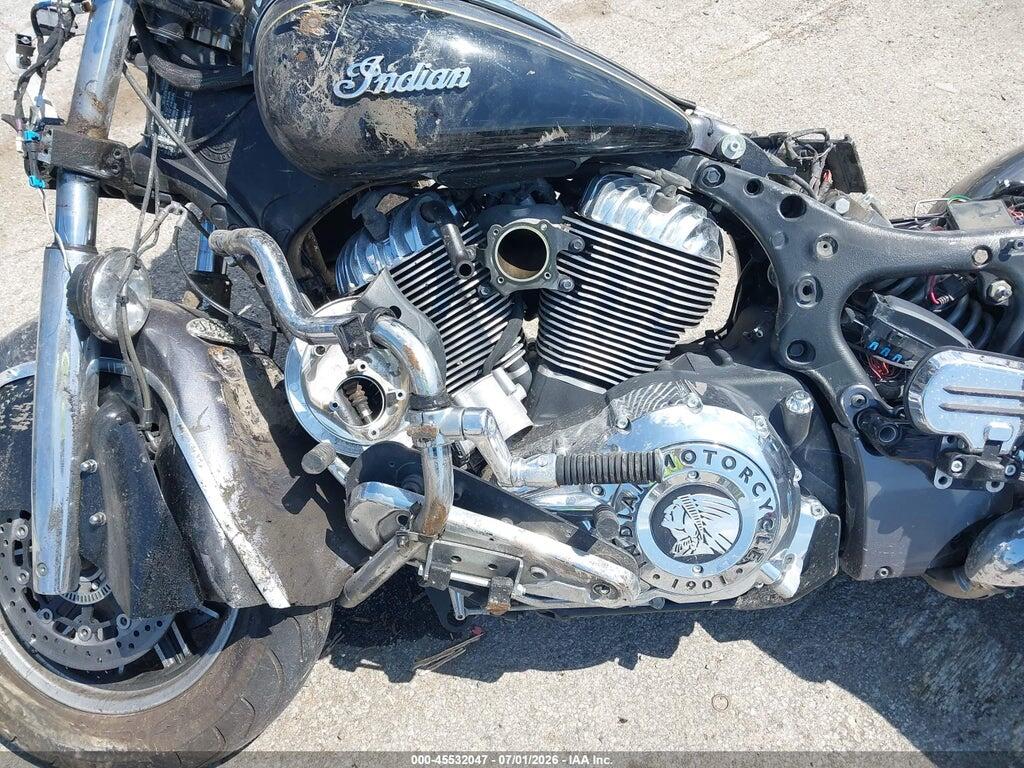 56KTRAAA9H3355866 2017 INDIAN MOTORCYCLE CO. ROADMASTER photo no. 9