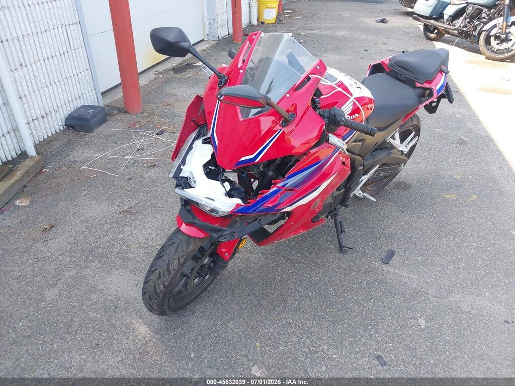 MLHPC7056S5100889 2025 HONDA CBR500 photo no. 2