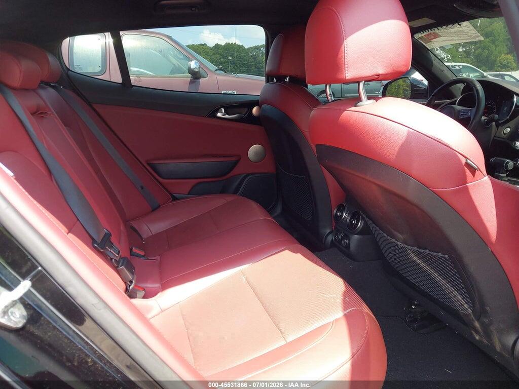 KNAE35LD1P6135873 2023 KIA STINGER photo no. 8