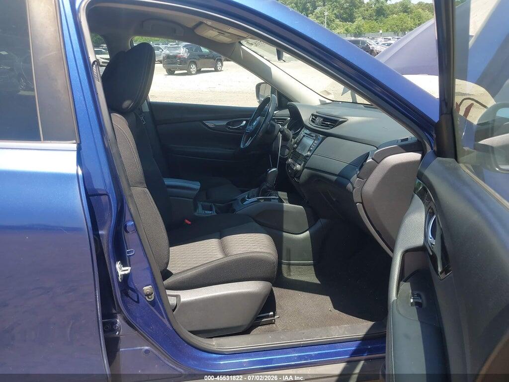 KNMAT2MT8HP517447 2017 NISSAN ROGUE photo no. 5