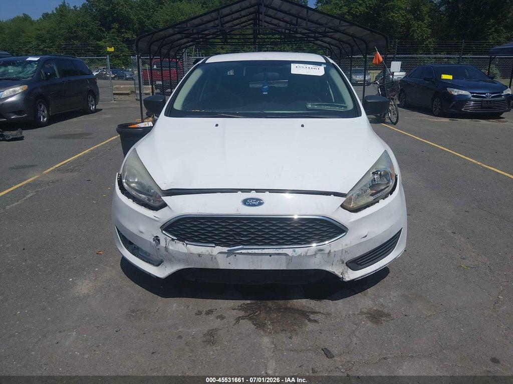 1FADP3E22HL240224 2017 FORD FOCUS photo no. 12