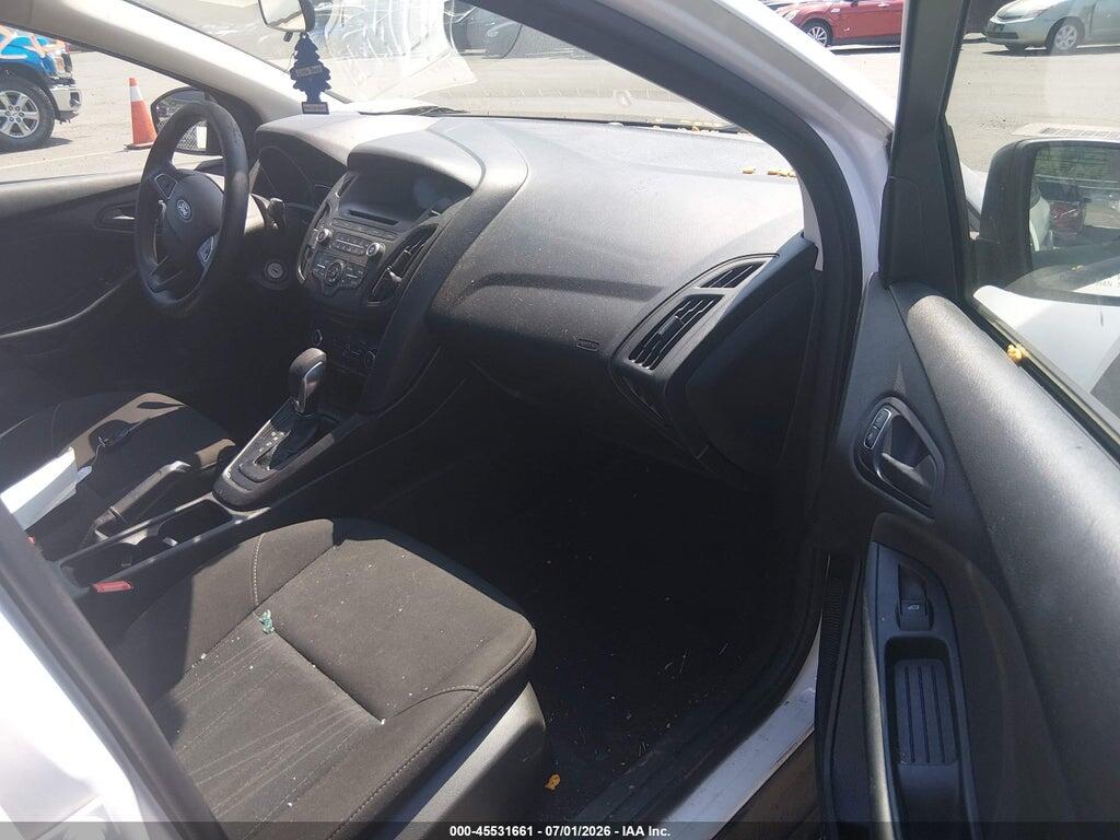 1FADP3E22HL240224 2017 FORD FOCUS photo no. 5