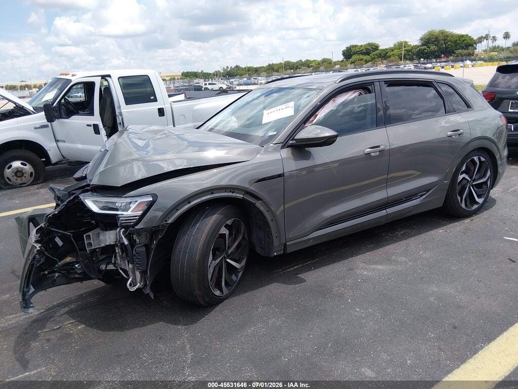 WA15AAGE2RB010891 2024 AUDI Q8 E-TRON photo no. 2