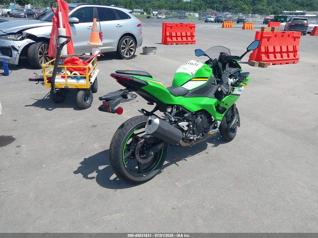 ML5EXGH19SDA34034 2025 KAWASAKI EX500 photo no. 4